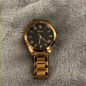 Rose Gold Fossil Three-Hand black Textured Face